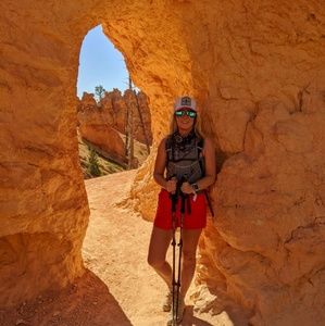 Meet your Posher, Brooke